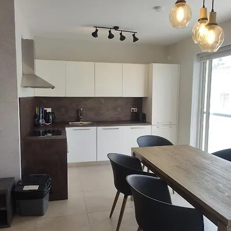 Gzira, 2 Bedroom Apartment *