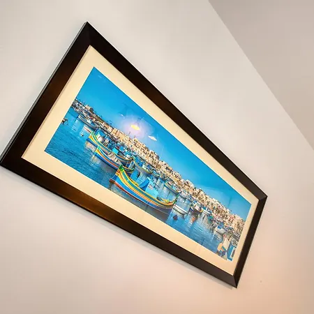 Gzira, 2 Bedroom Appartement Gzira